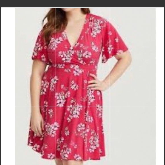 Torrid Dresses & Skirts - Torrid Faux Wrap Dress